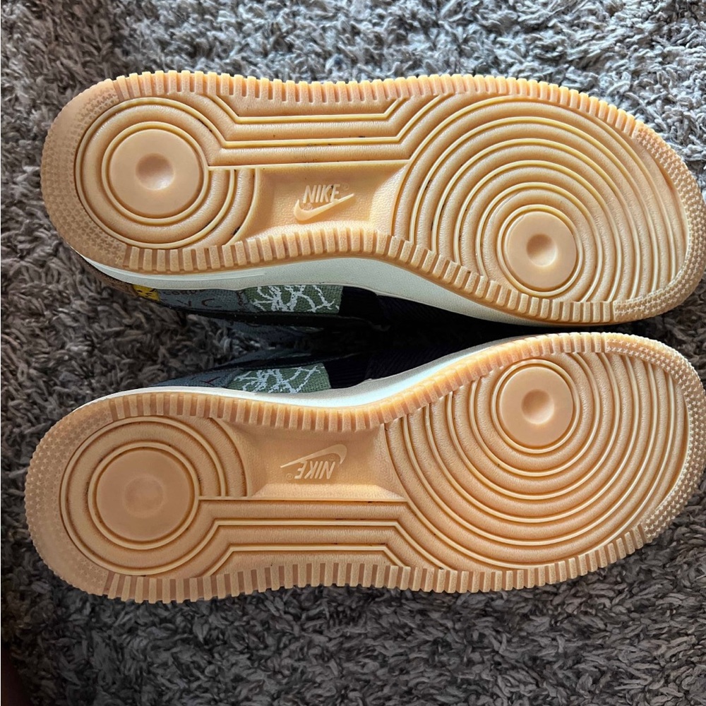 2019 Travis Scott Air Force I Low (Cactus Jack) - image 5